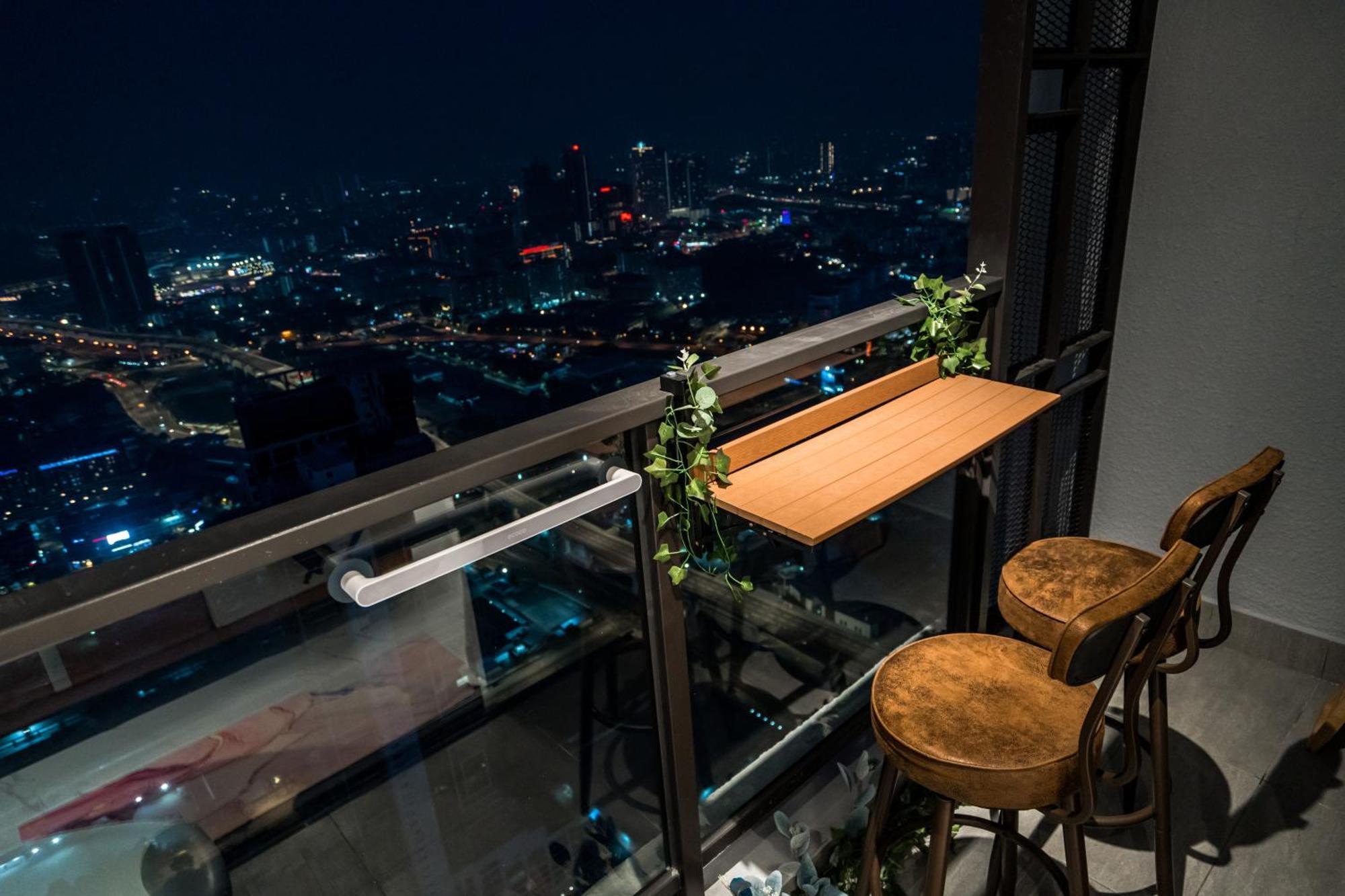 Skyscraper 65 Kl Highest Outdoor Bathtub Luxury Lavish Designer Suite Penthouse Lv65 Куала-Лумпур Екстер'єр фото